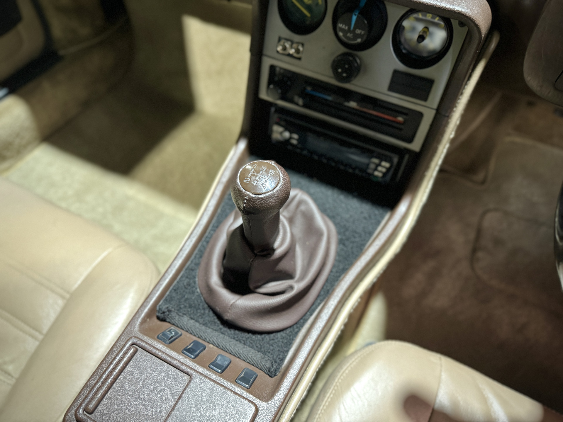 1984 Porsche 944