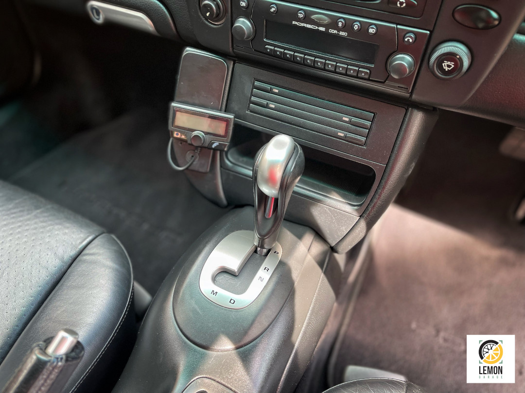 2002 Porsche 911 Carrera 4 (996)