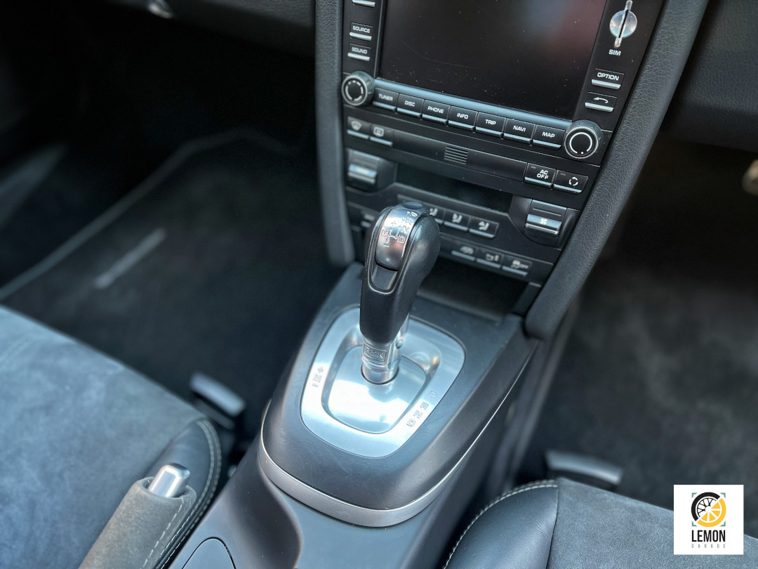 2012 Porsche 911 Carrera 4 GTS (997)