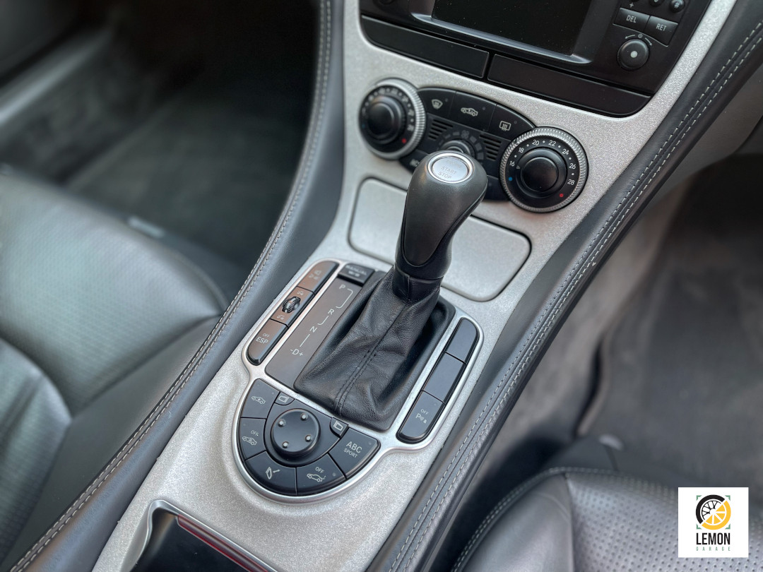 2004 Mercedes Benz SL55 AMG