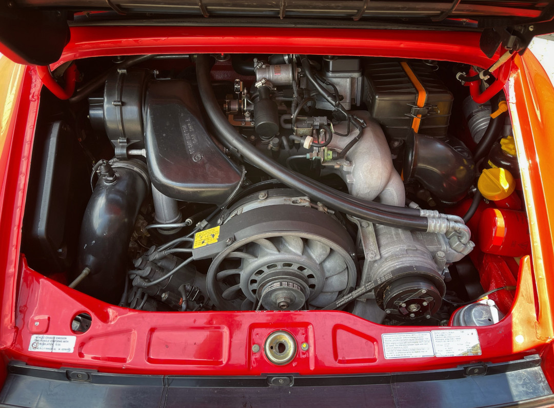 1991 Porsche 911 Carrera 4 Cabriolet (964)