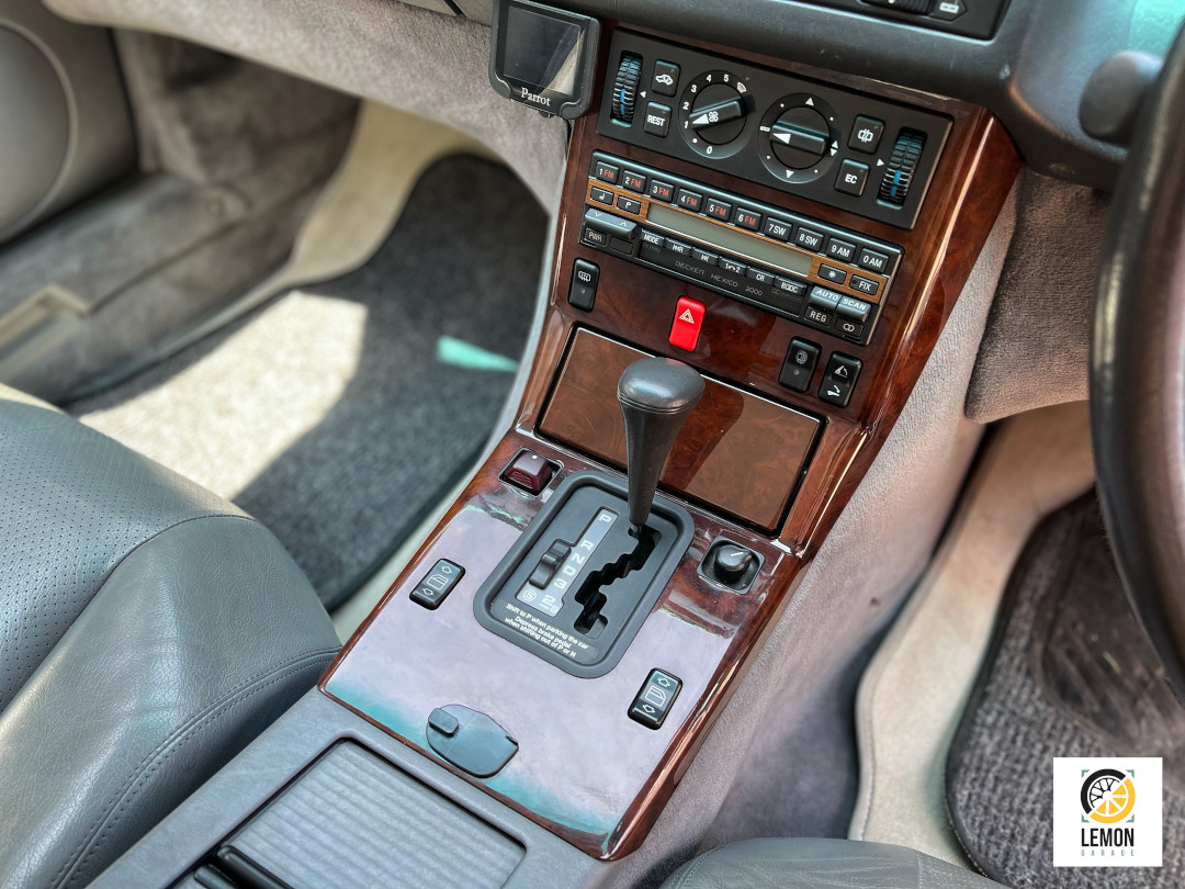 1990 Mercedes Benz SL500 R129
