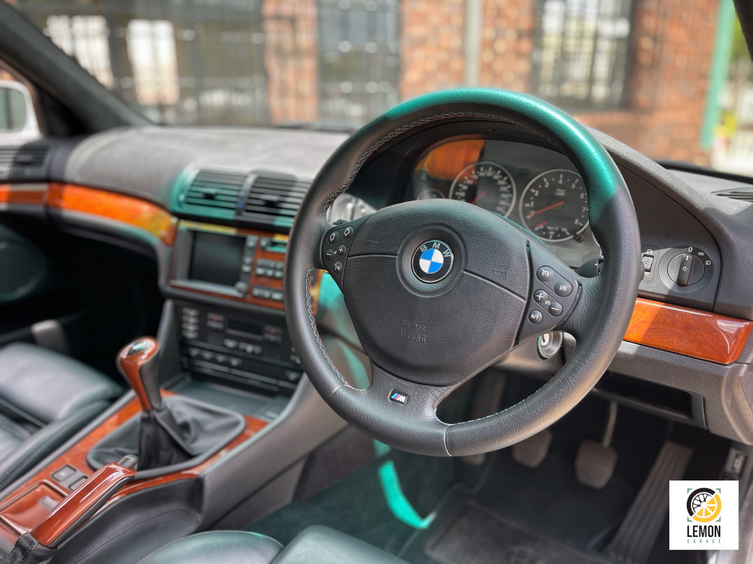 2000 BMW M5 E39