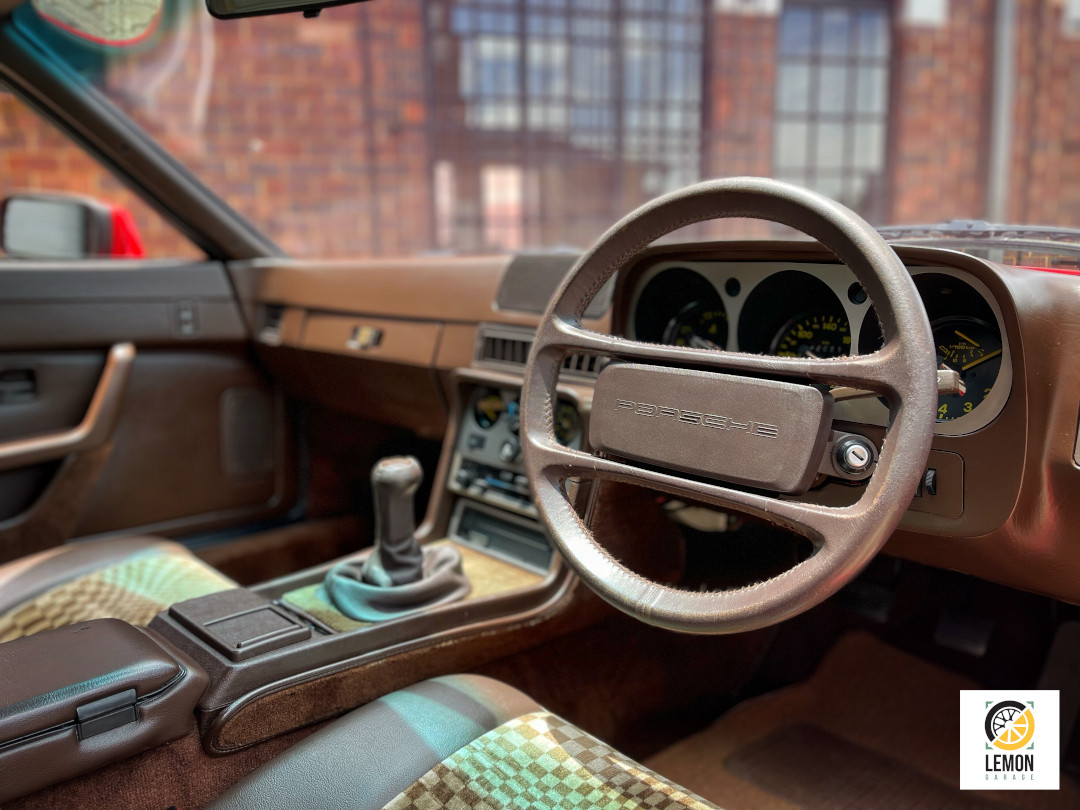 1984 Porsche 944