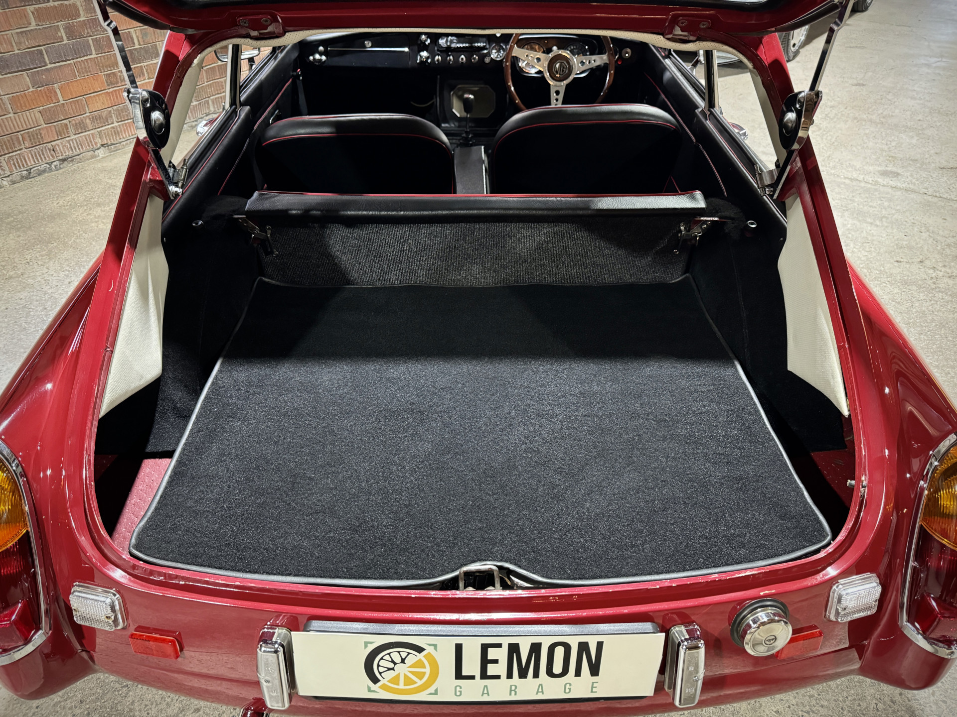 1969 MG MGB GT