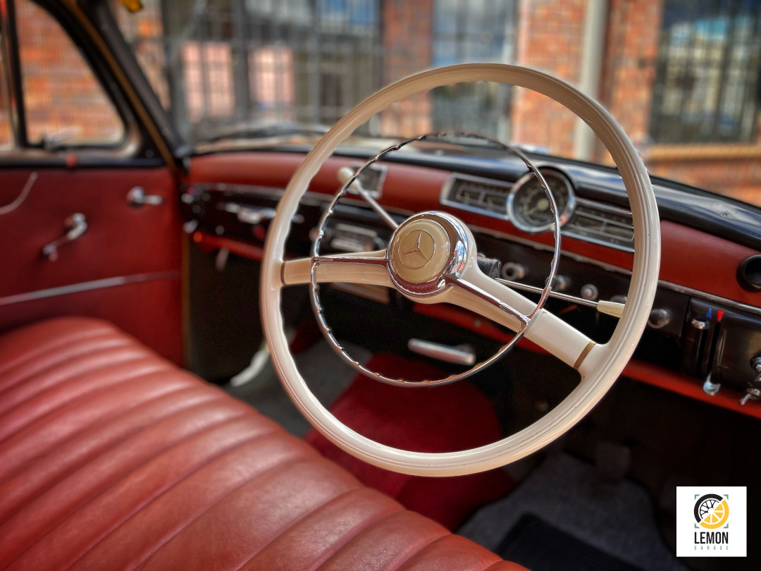 1959 Mercedes Benz 219 Ponton Sedan