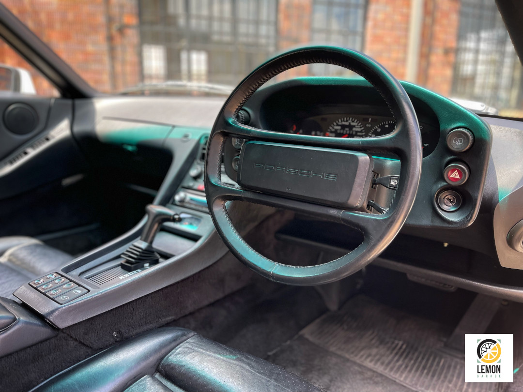 1988 Porsche 928 S4