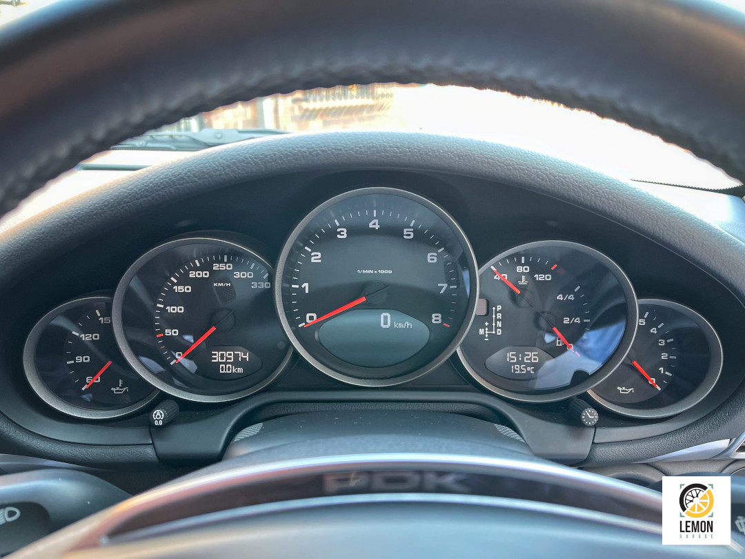 2012 Porsche 911 Carrera 4 GTS (997)
