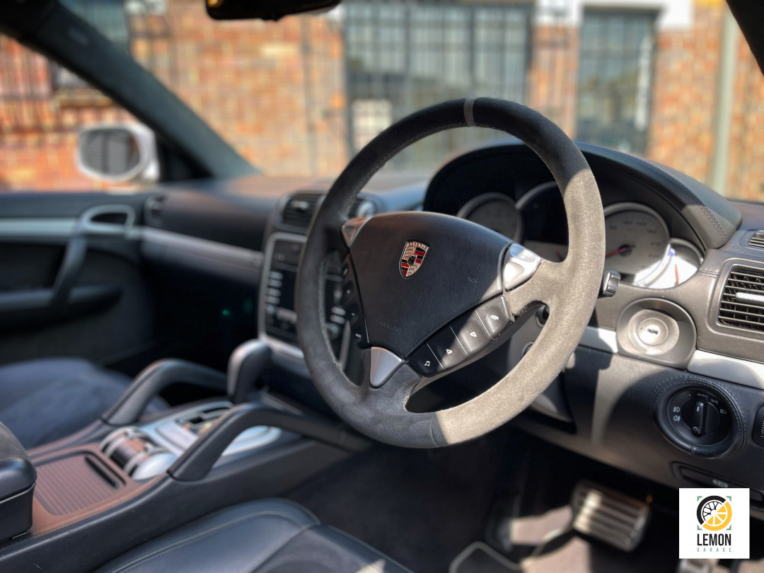 2010 Porsche Cayenne S Transsyberia