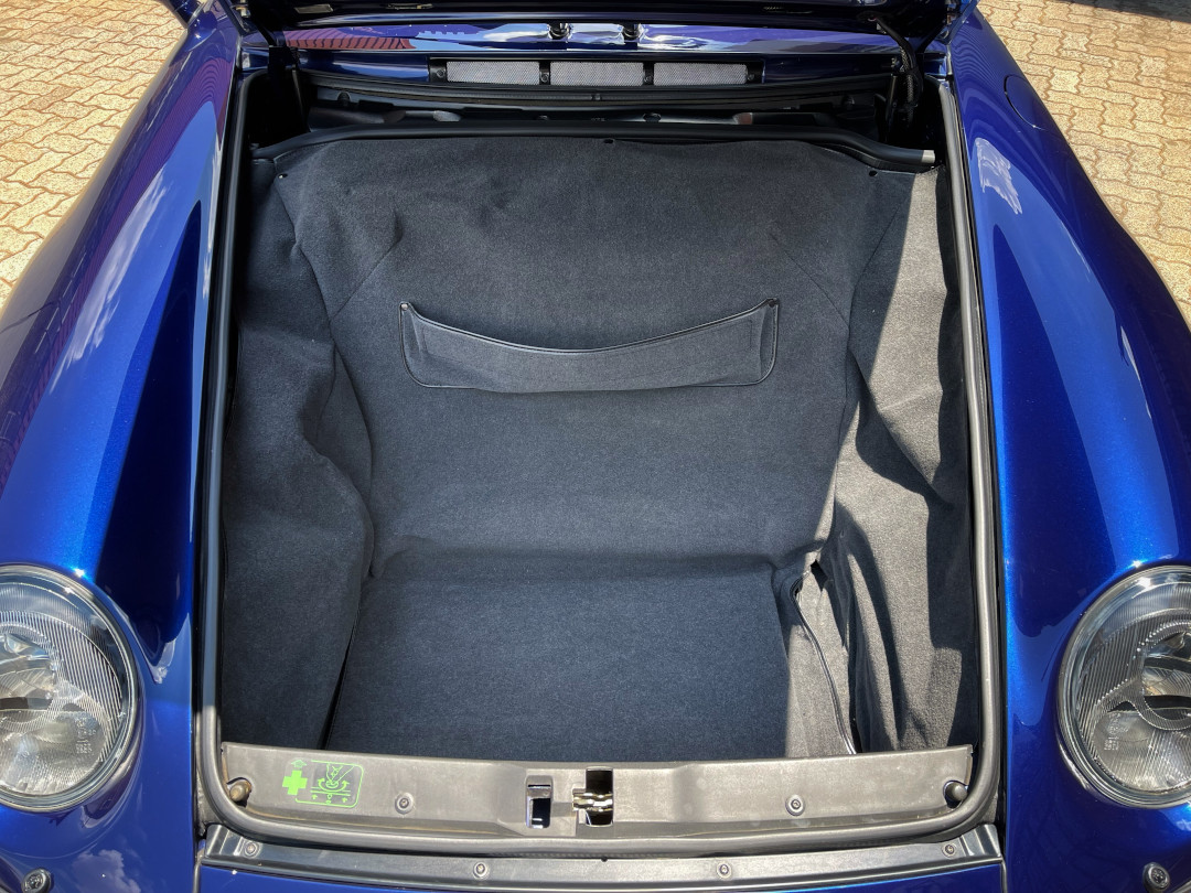 1996 Porsche 911 Carrera 4S (993)