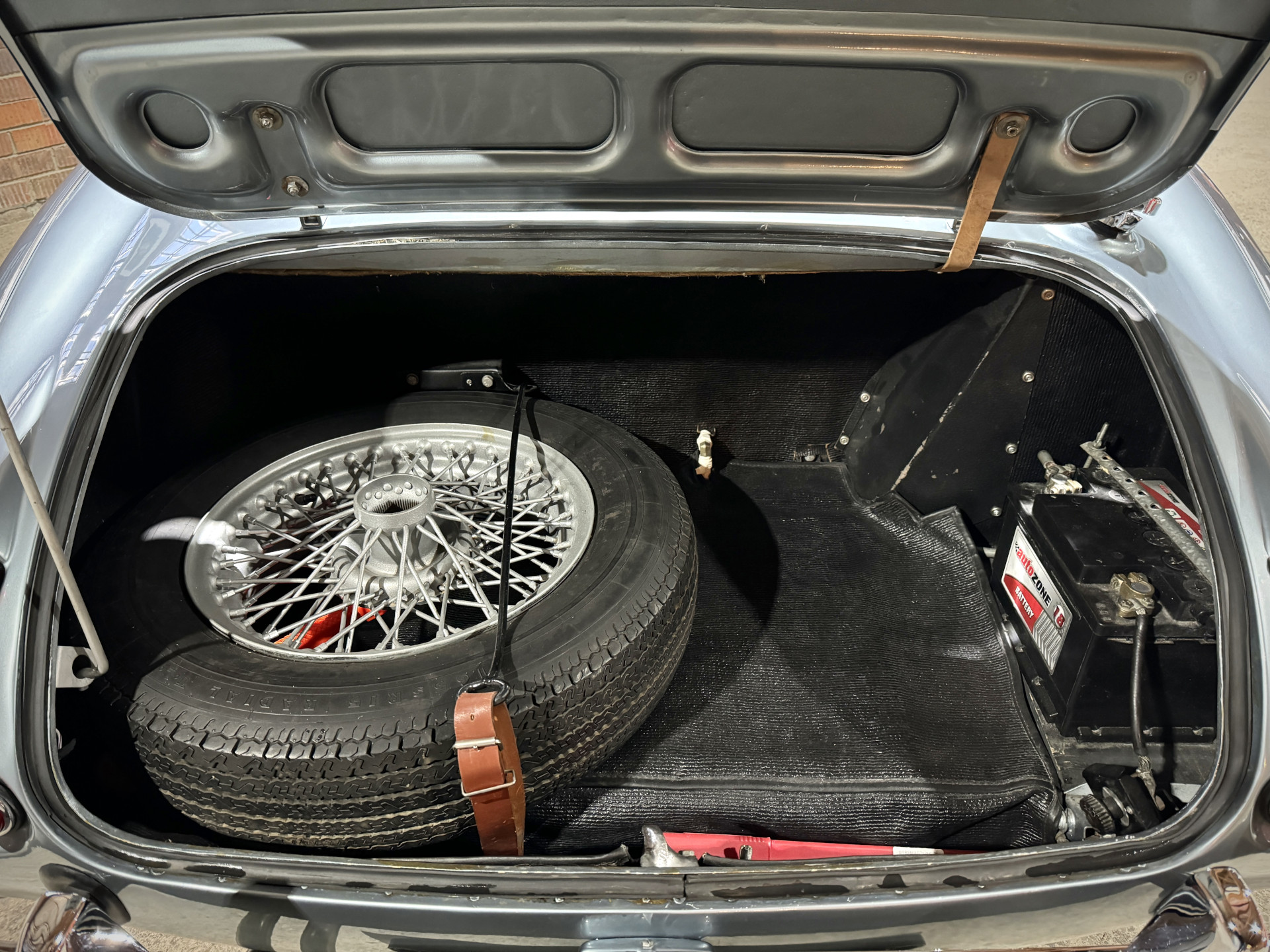 1959 Austin-Healey 100-6 BN4