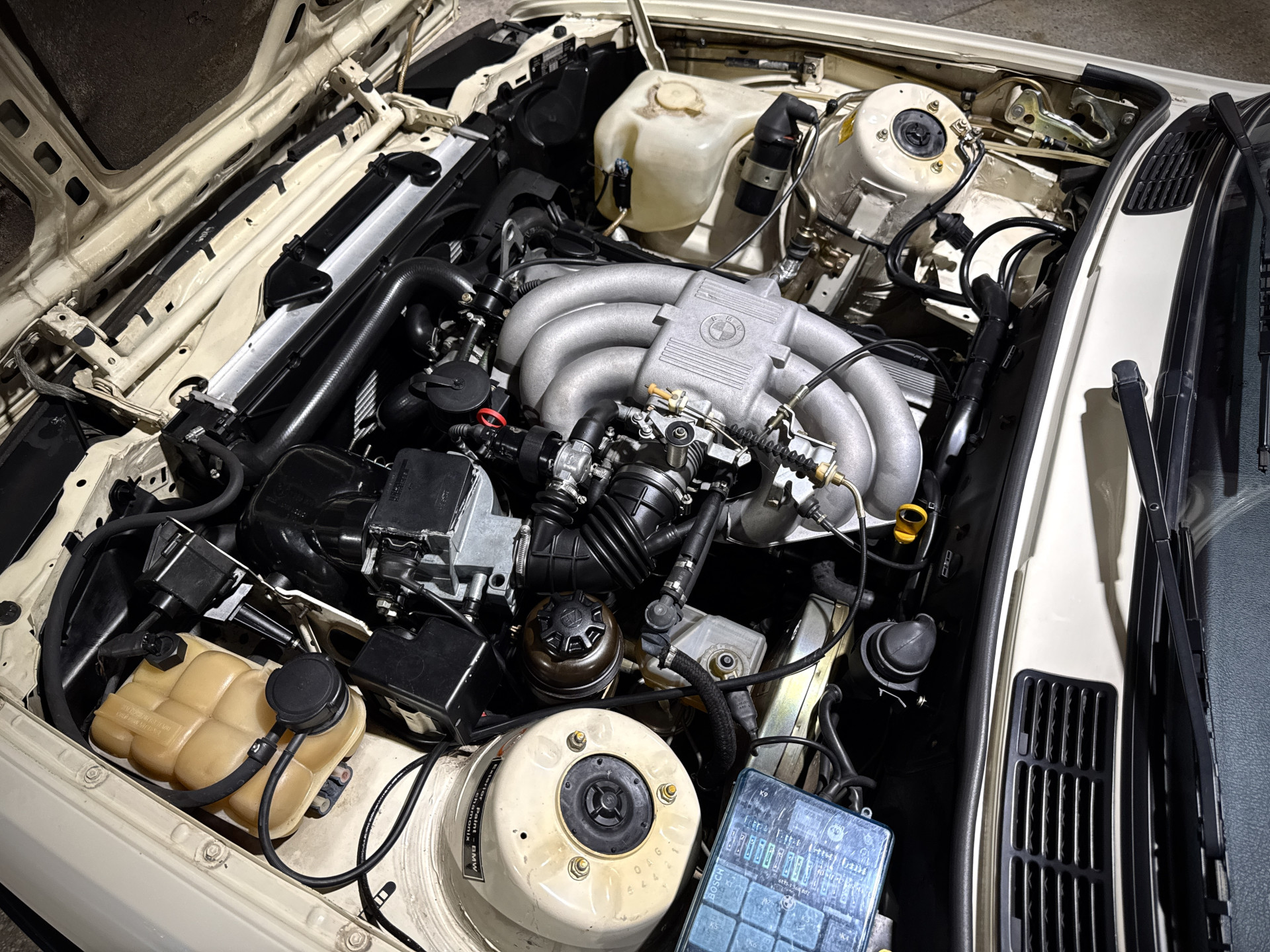 1989 BMW 325i (E30)