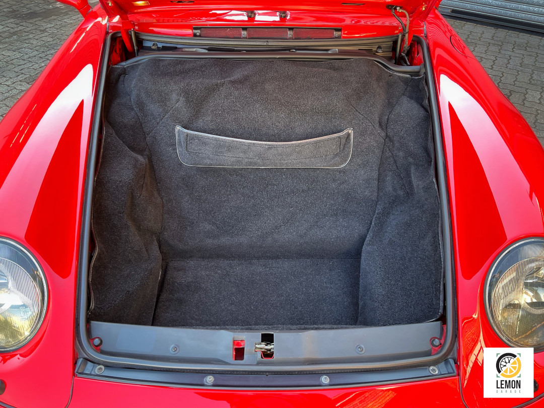 1995 Porsche 911 Carrera (993)