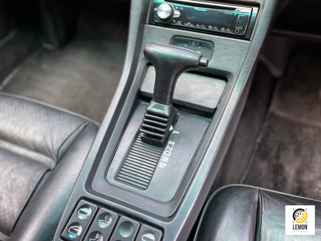 1988 Porsche 928 S4