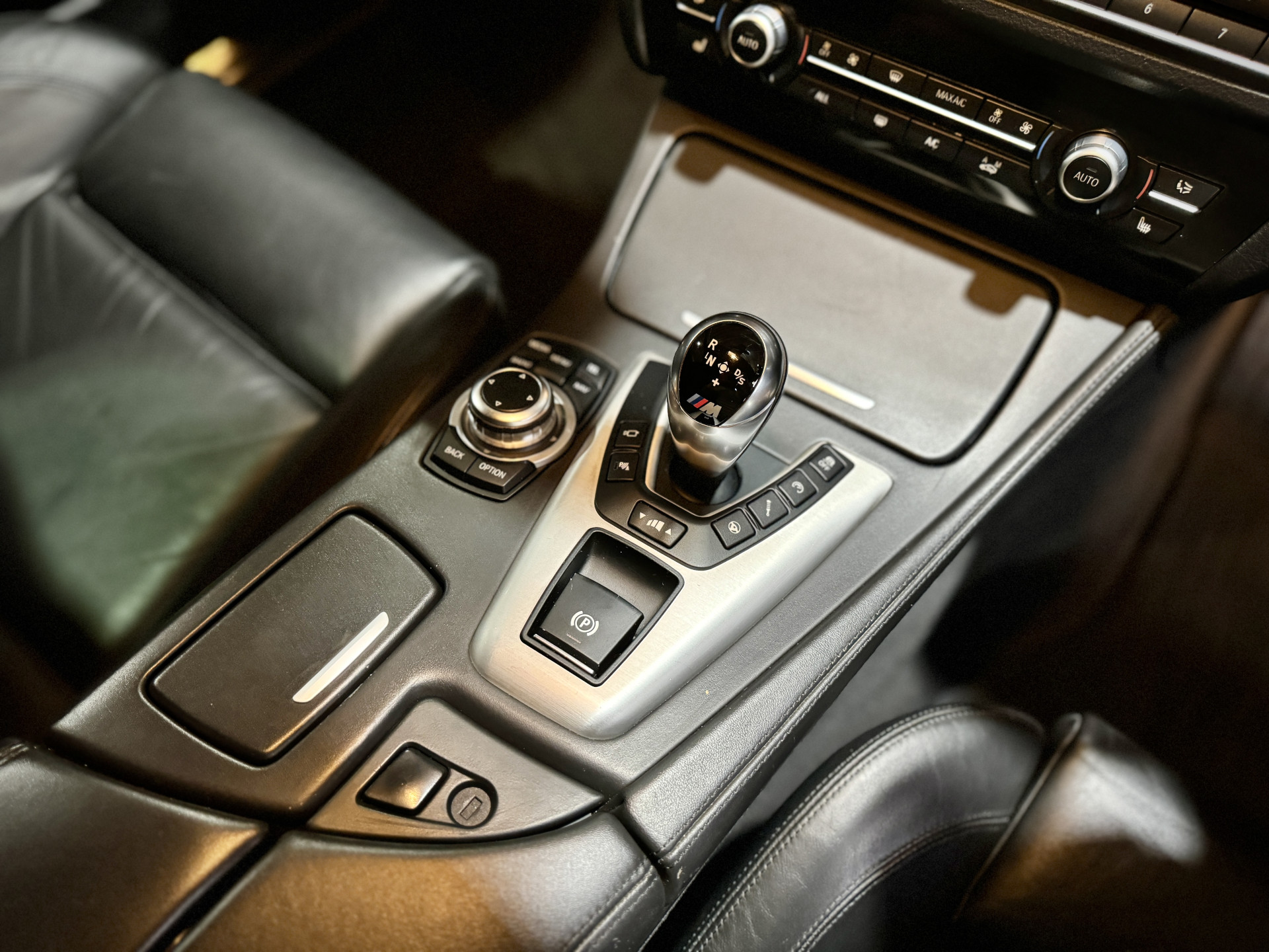 2013 BMW M5 (F10)