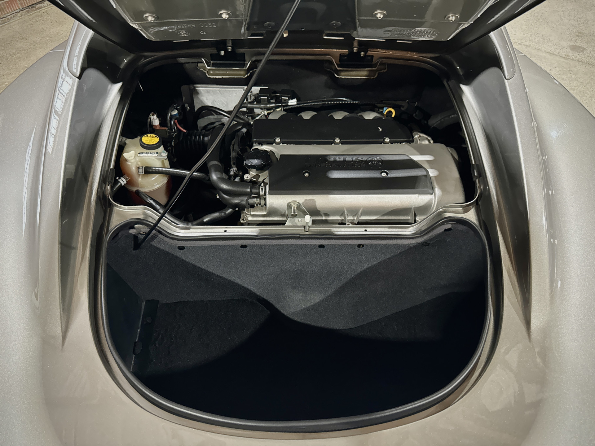 2005 Lotus Elise