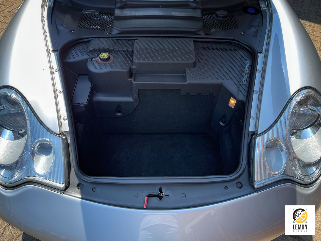 2002 Porsche 911 Carrera 4S (996)