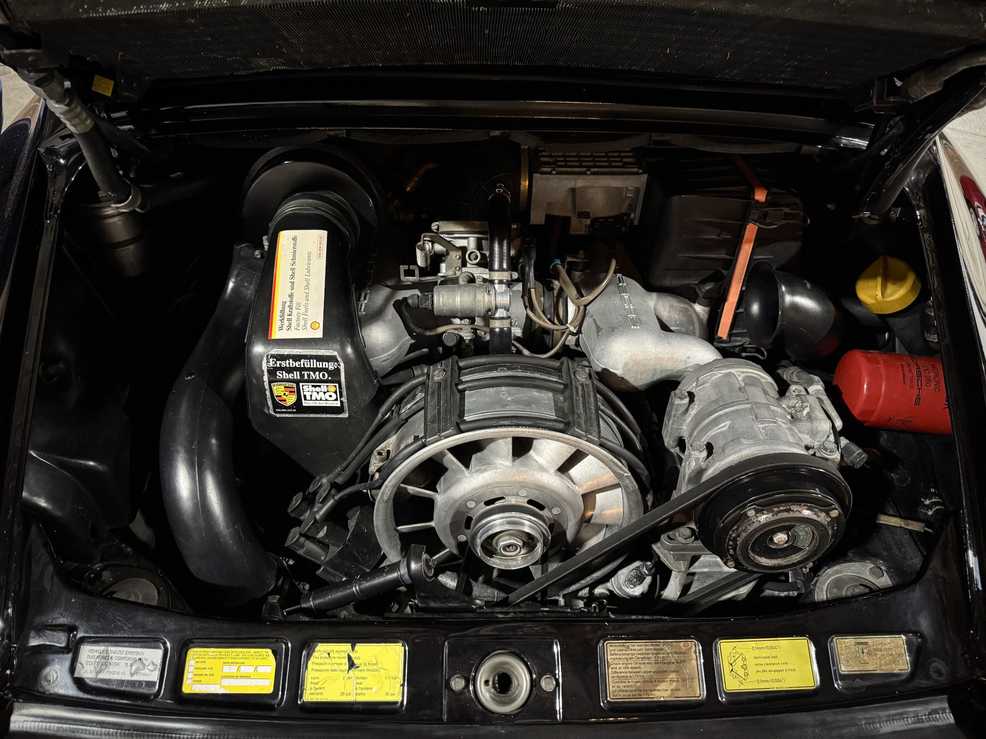 1989 Porsche Carrera 3.2 Cabriolet