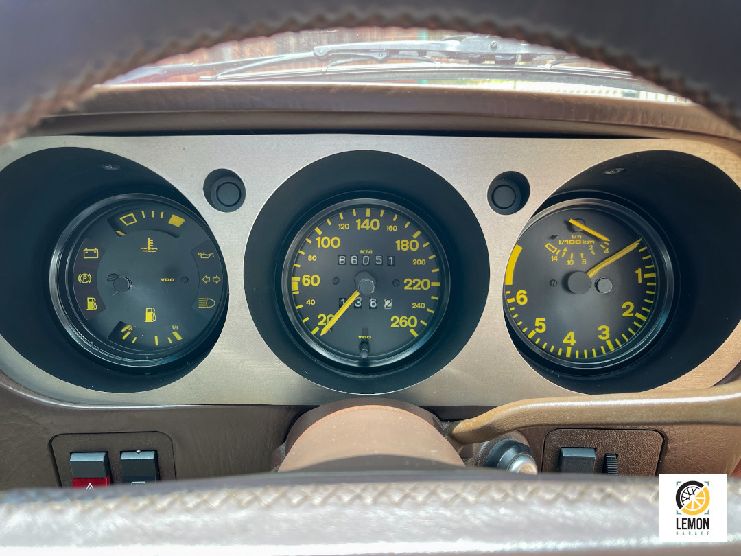 1984 Porsche 944