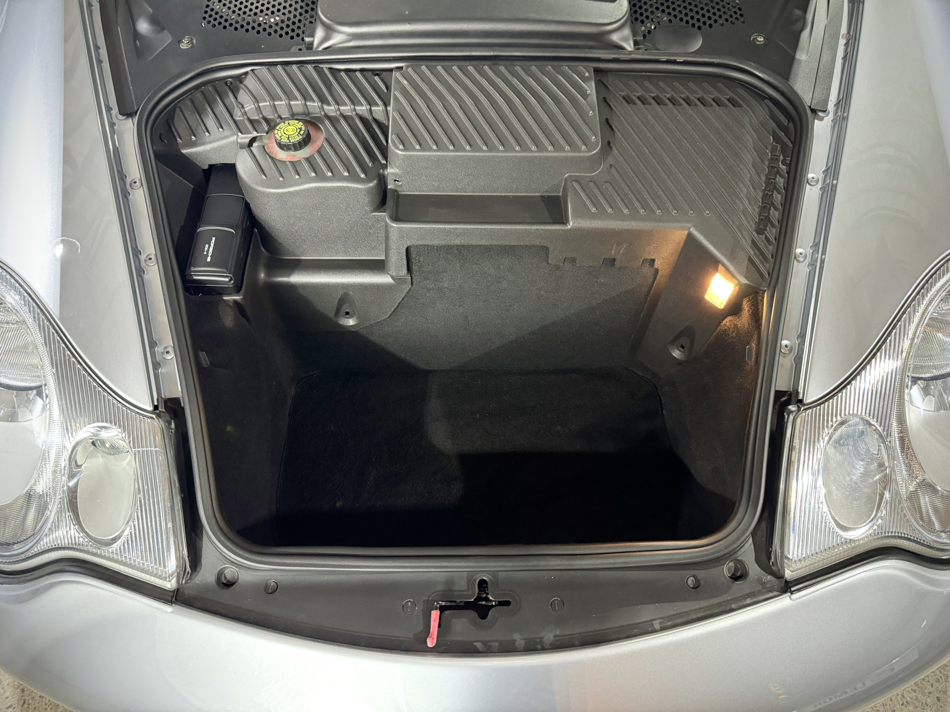 2003 Porsche 911 Carrera 4S