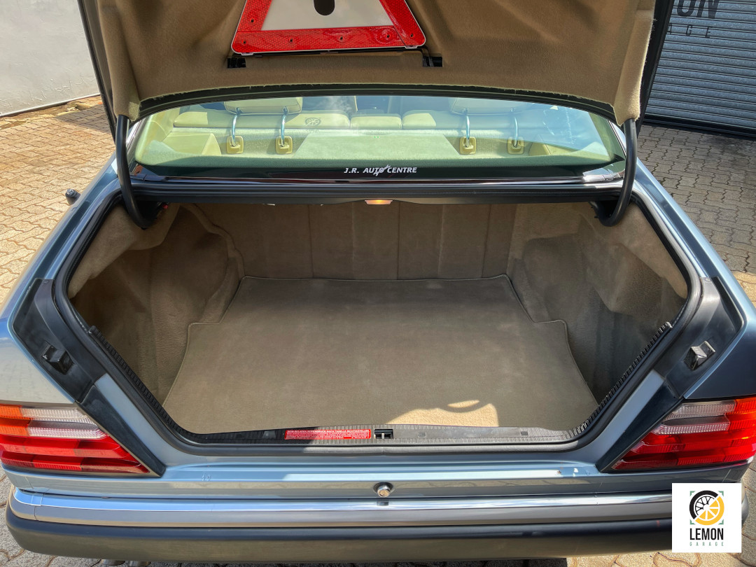 1990 Mercedes Benz C300 Coupe