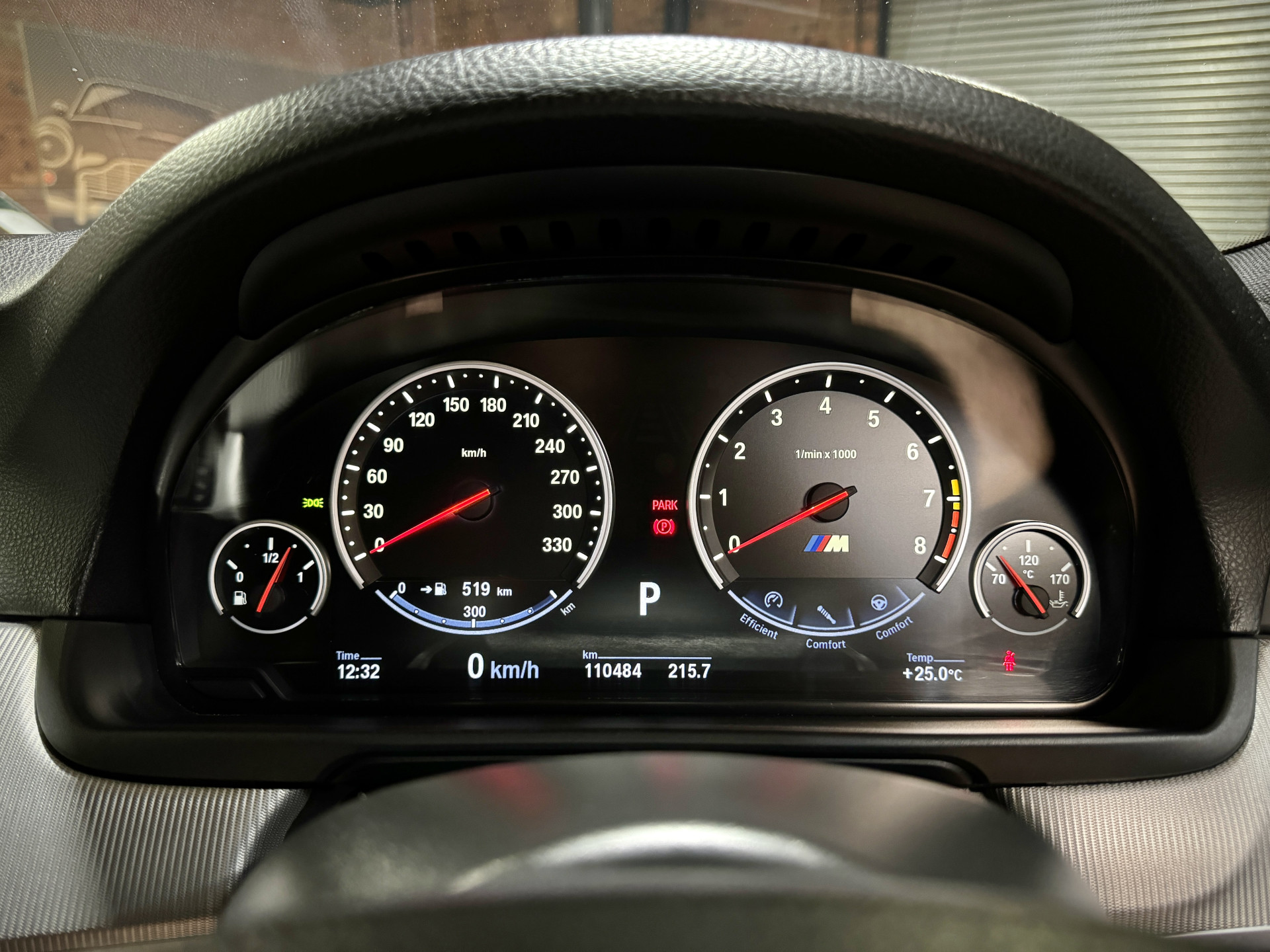 2013 BMW M5 (F10)