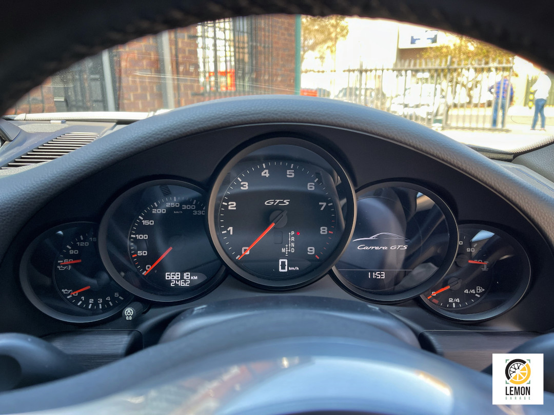 2016 Porsche 911 Carrera GTS (991)
