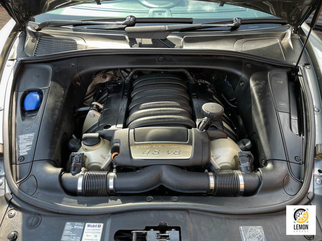 2010 Porsche Cayenne S Transsyberia