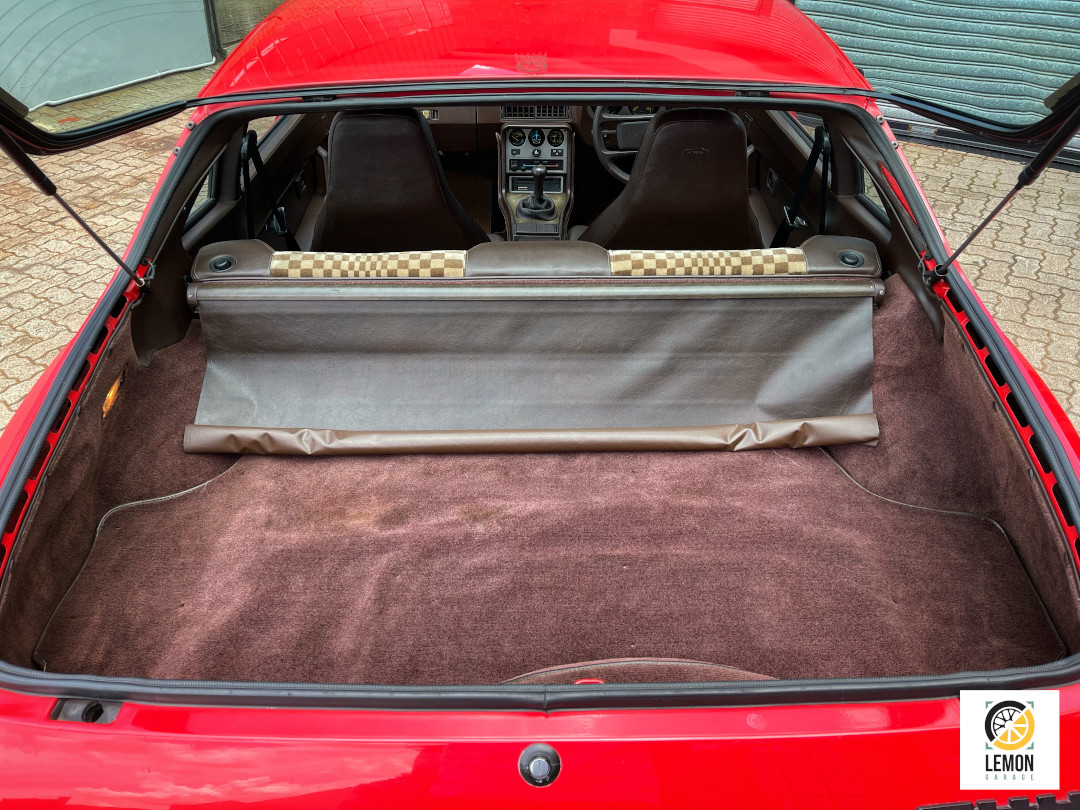 1984 Porsche 944