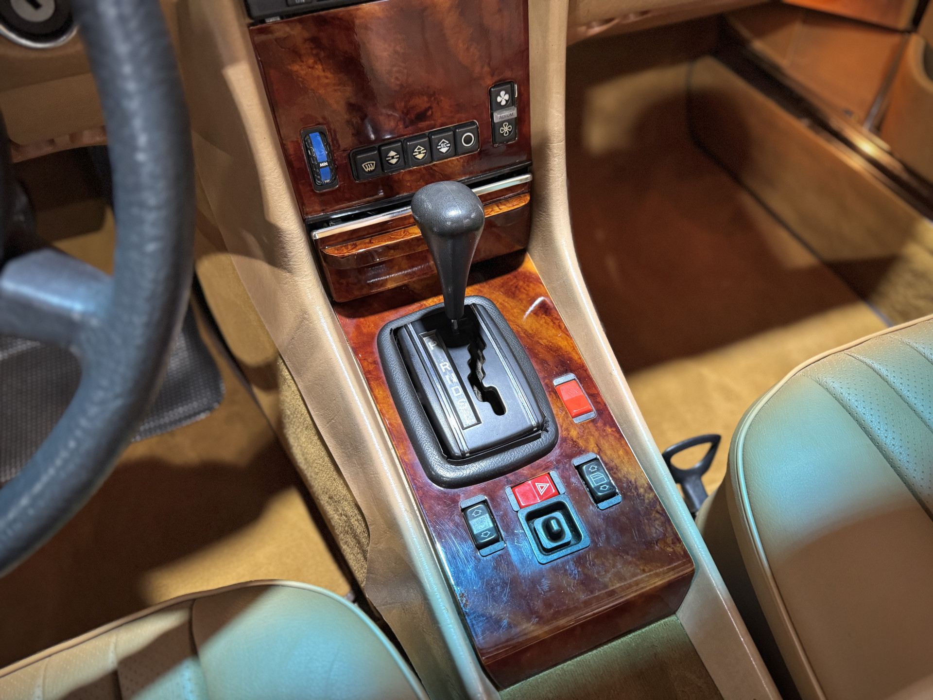 1985 Mercedes Benz 280 SL R107