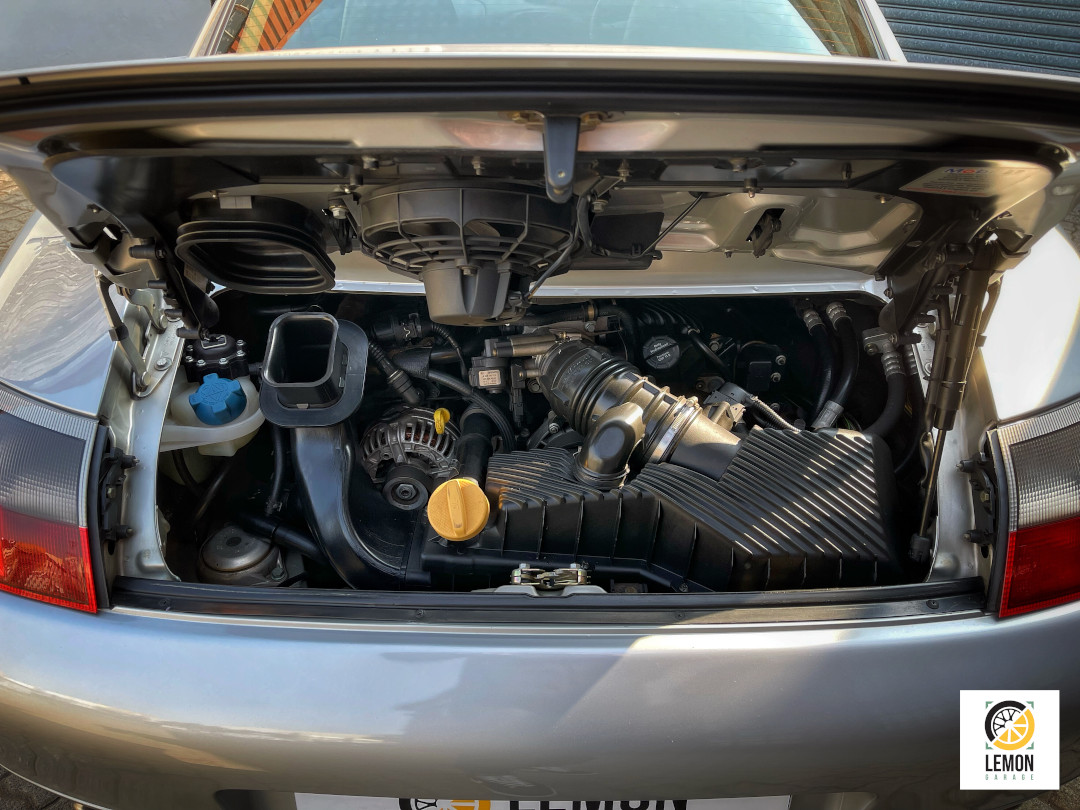 1998 Porsche 911 Carrera (996)