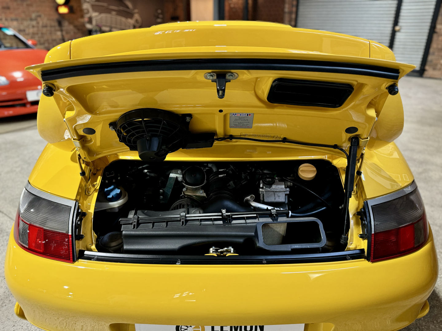 2000 Porsche 911 GT3 (996)