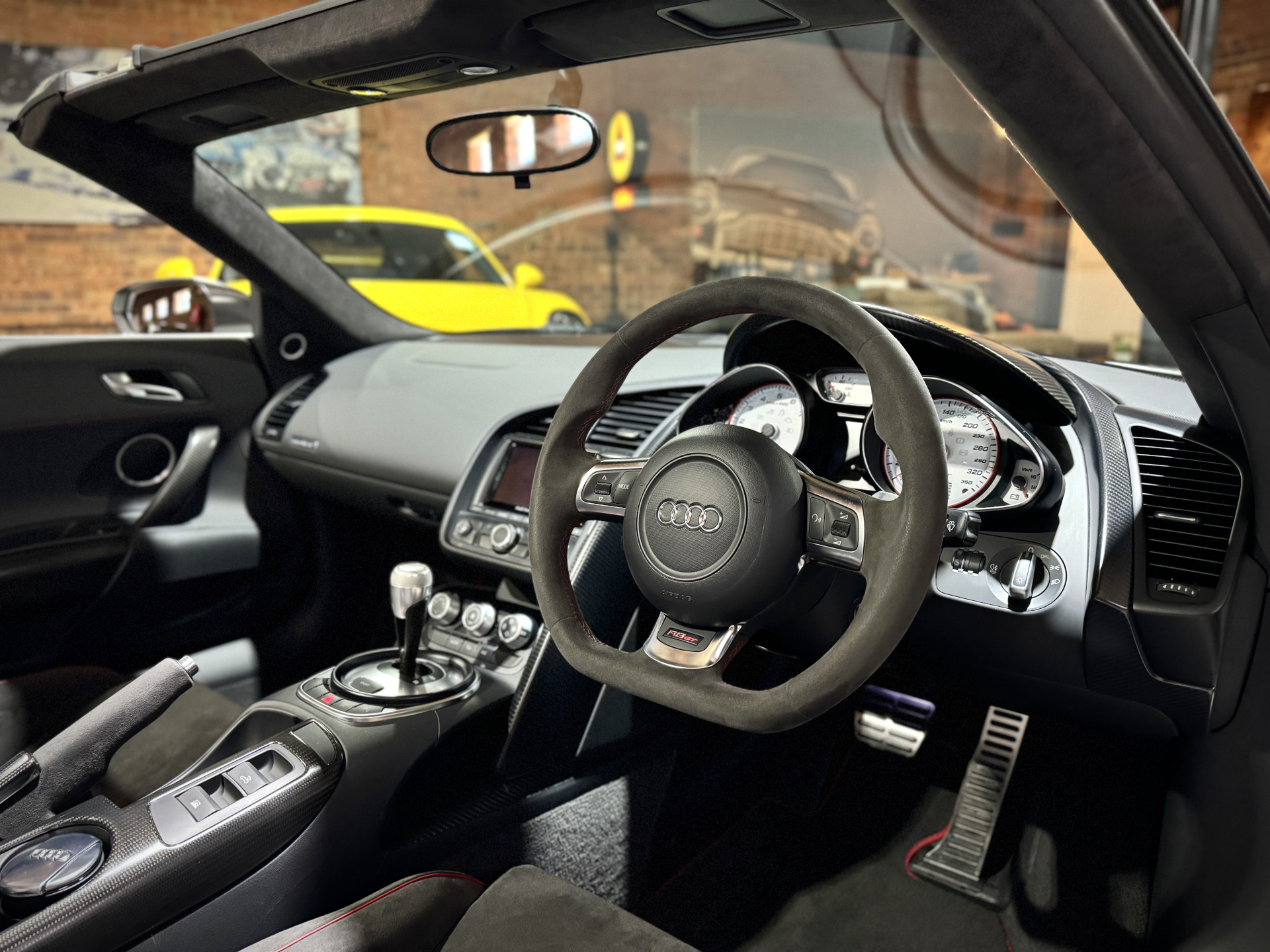 2012 Audi R8 GT Spyder V10
