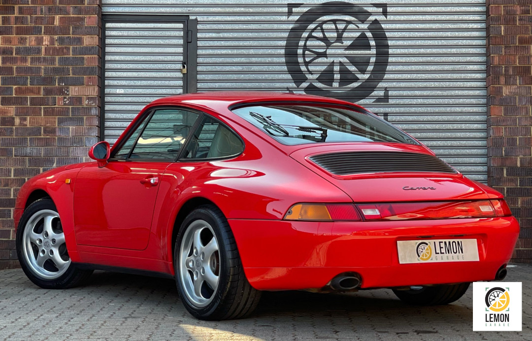 1995 Porsche 911 Carrera (993)