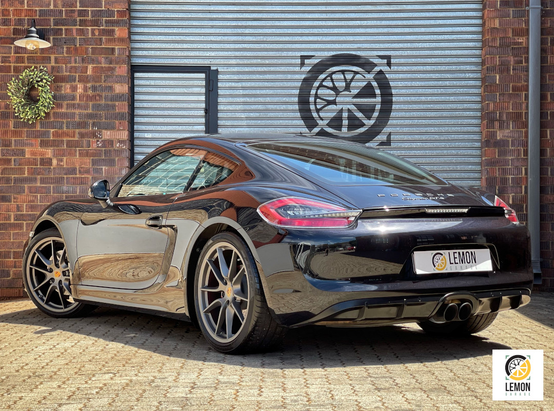 2015 Porsche Cayman GTS