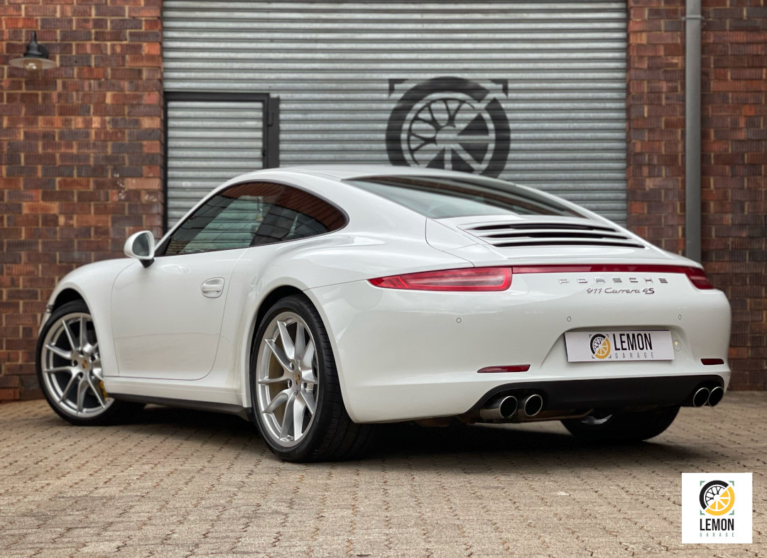 2013 Porsche 911 Carrera 4S (991)