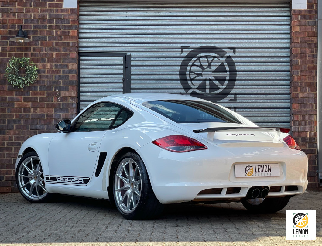 2011 Porsche Cayman R