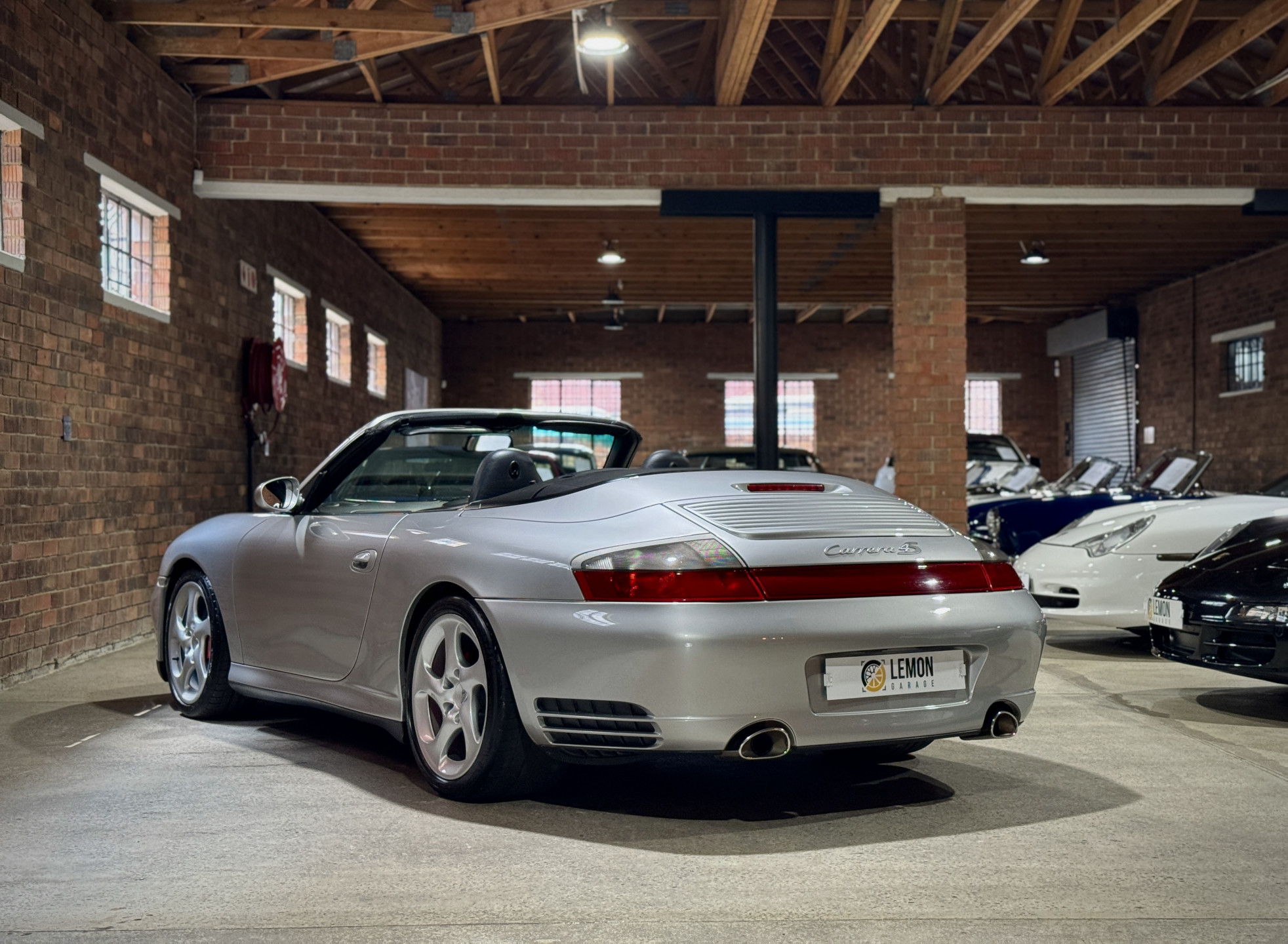 2004 Porsche 911 Carrera 4S Cabriolet (996)