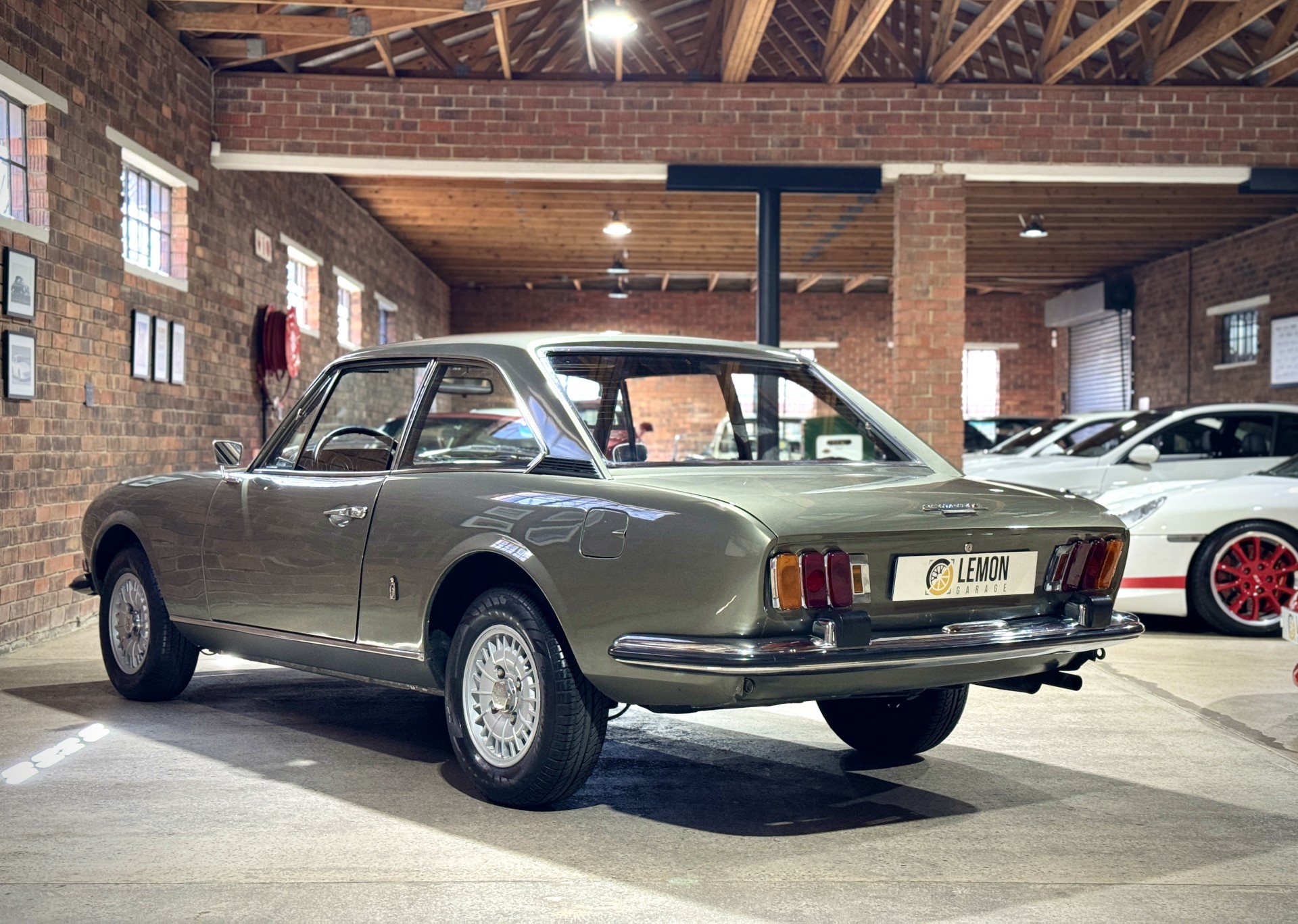 1971 Peugeot 504 Coupe