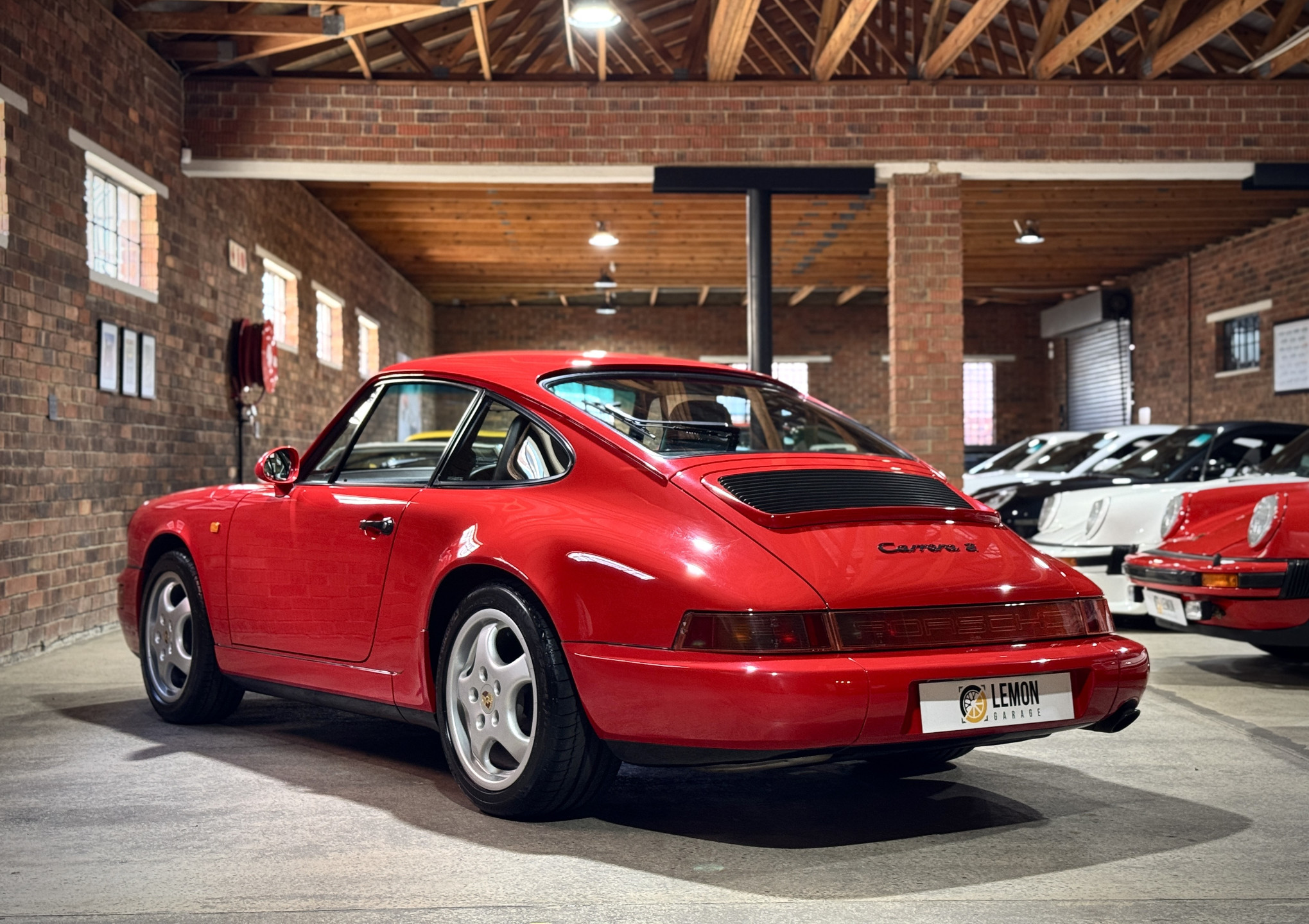 1991 Porsche 964 Carrera 2 Tiptronic