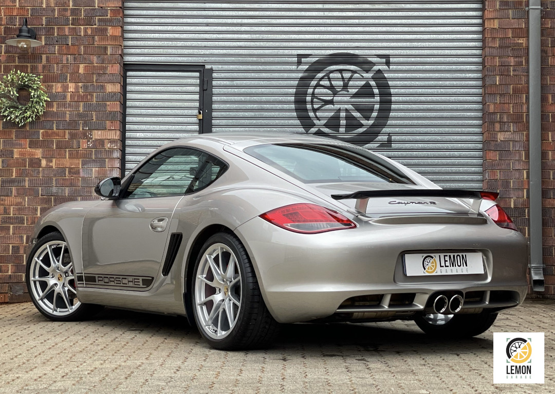 2011 Porsche Cayman R