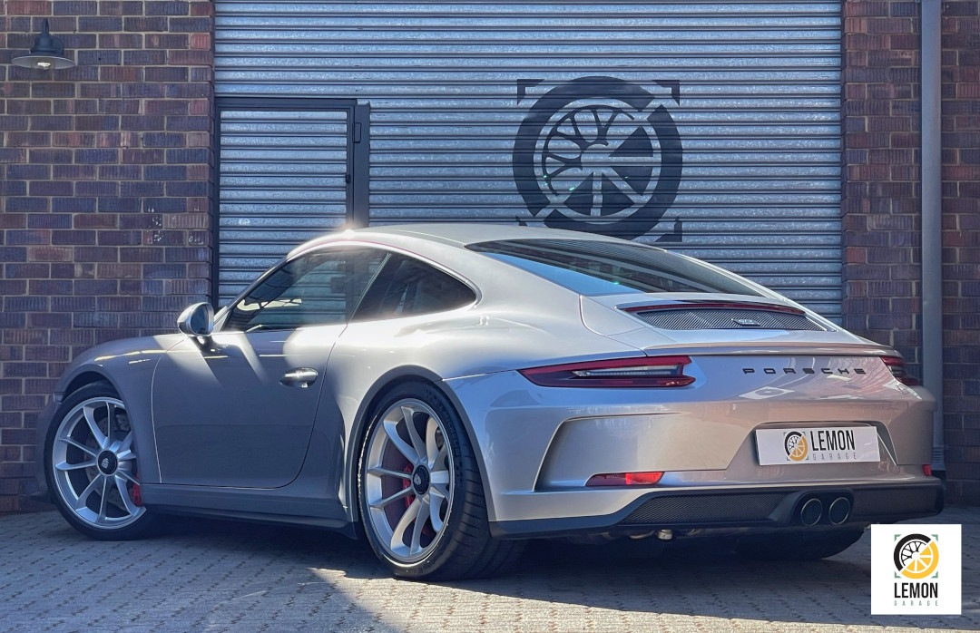 2018 Porsche 911 GT3 Touring (991.2)