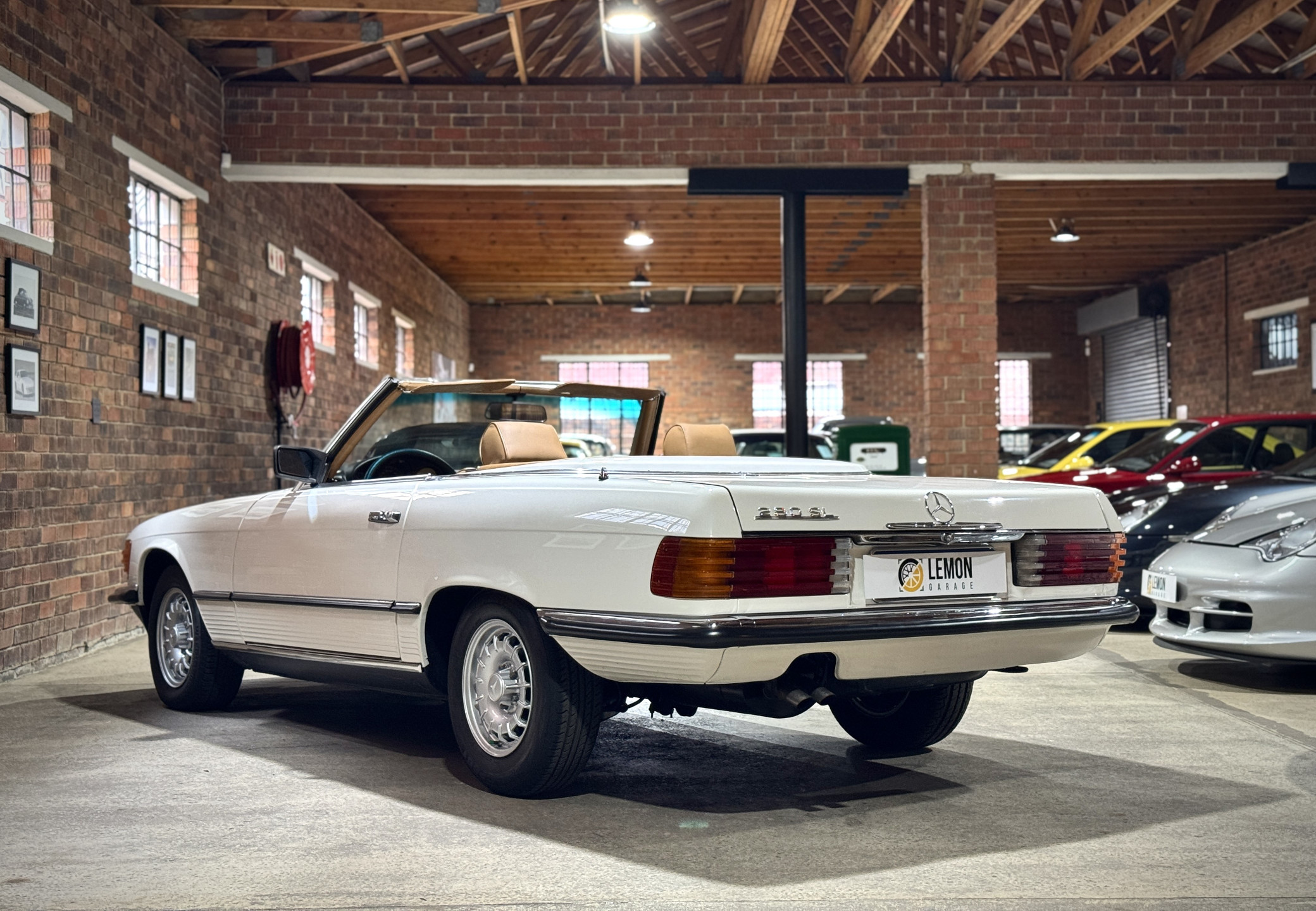 1985 Mercedes Benz 280 SL R107
