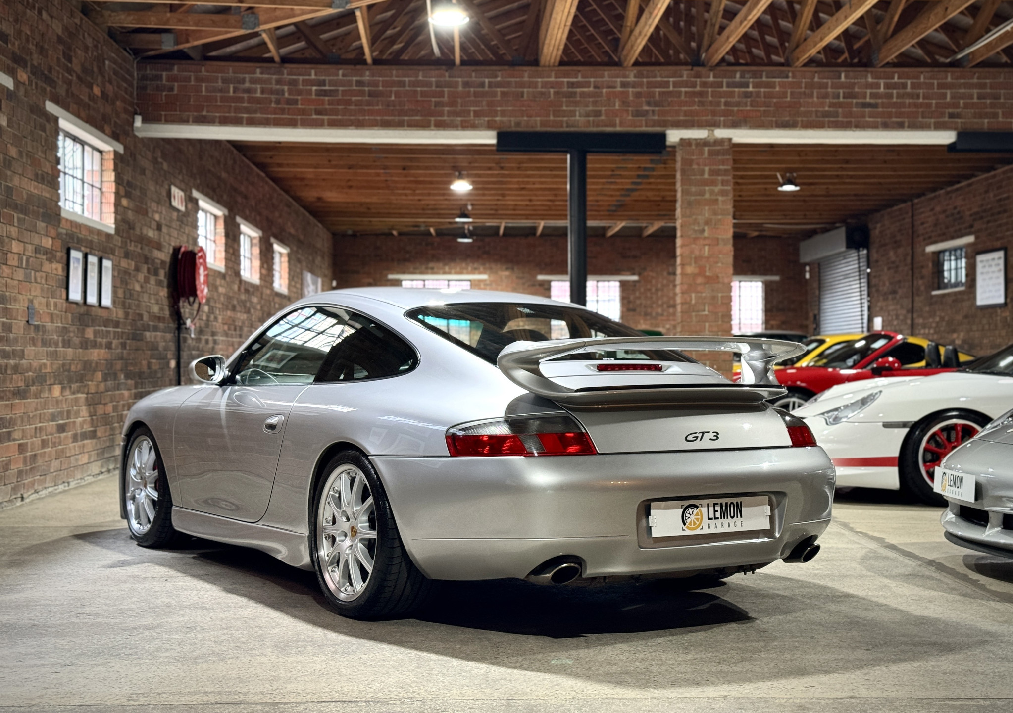 2000 Porsche 911 MK1 GT3 (996)