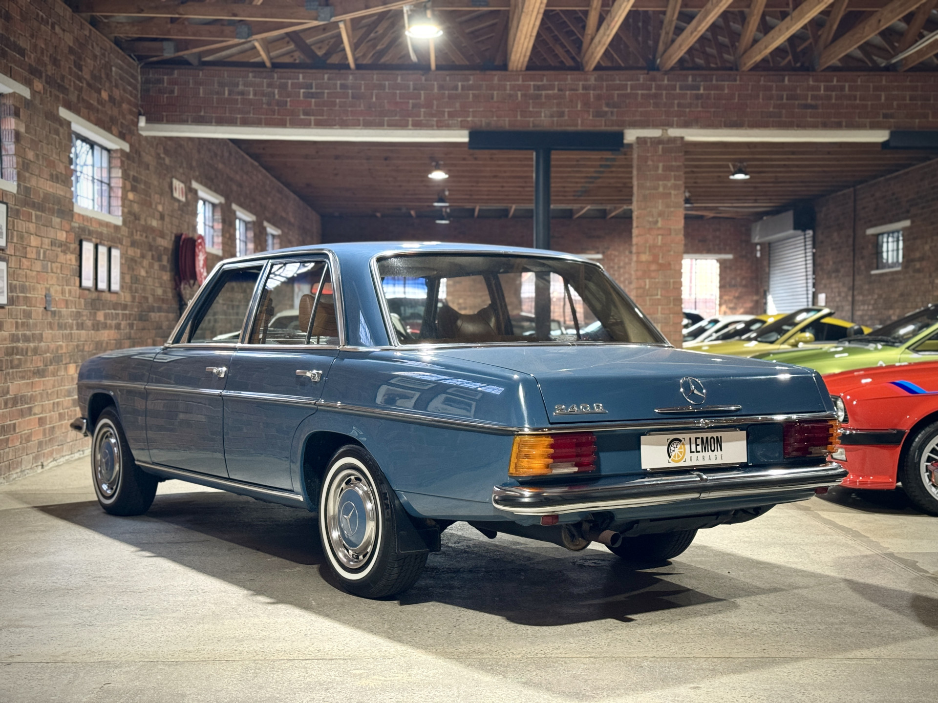 1976 Mercedes Benz 240D