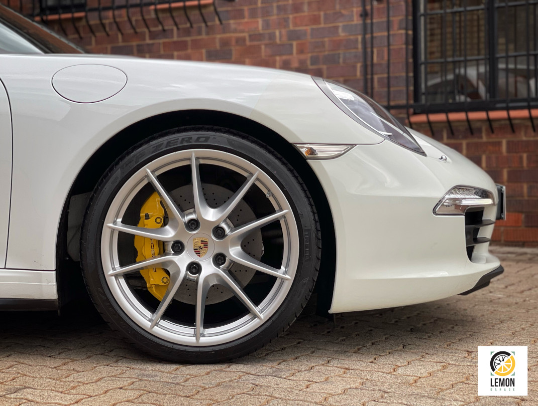 2013 Porsche 911 Carrera 4S (991)