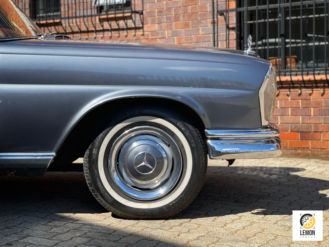 1966 Mercedes Benz 250 SE Coupe W111