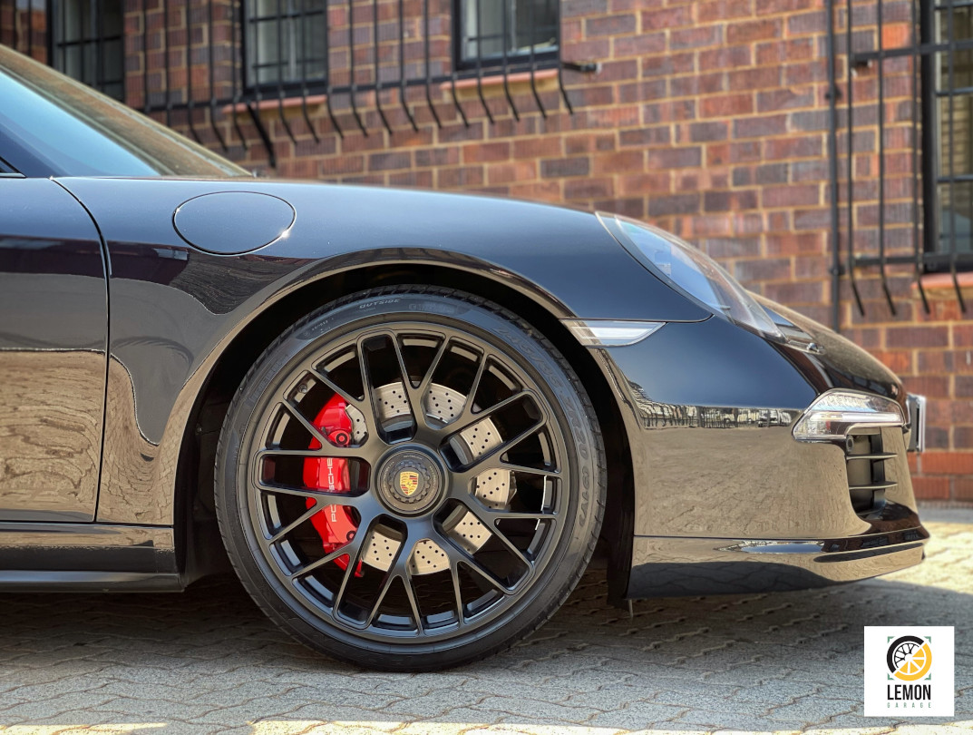 2016 Porsche 911 Carrera GTS (991)