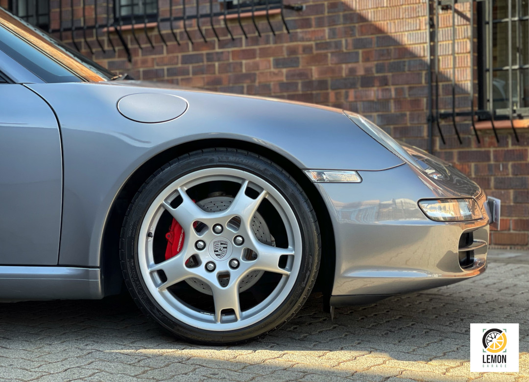 2005 Porsche 911 Carrera S (997)