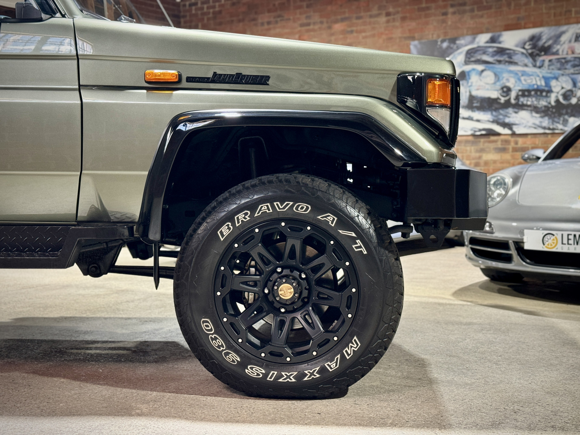 2001 Land Cruiser Single-Cab